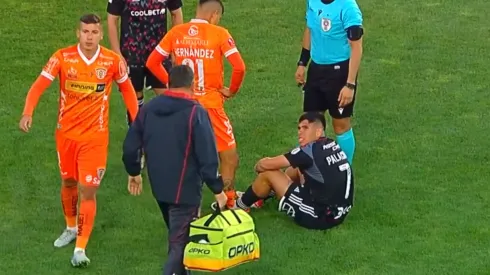 Carlos Palacios salió lesionado ante Cobreloa y se puede perder el clásico ante la UC
