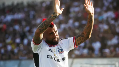 Aníbal Mosa se refiere a Arturo Vidal (Foto: Photosport)
