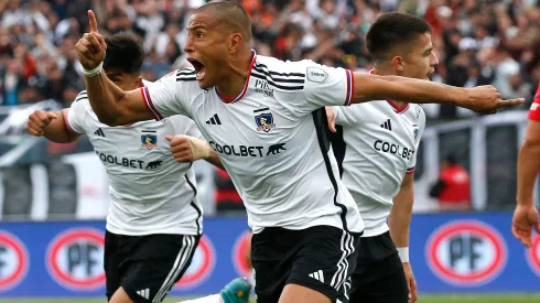 Leandro Benegas marcó gol clave para Colo Colo (Foto: Photosport)
