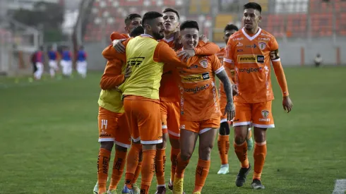 Cobreloa está a 180 minutos de la hazaña histórica de volver a Primera División y un ex Curicó quiere su revancha 
