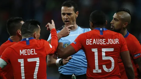 La negativa marca de Wilmar Roldán dirigiendo a la selección chilena
