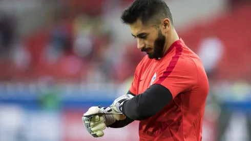 Johnny Herrera destaca a Perú (Foto: Photosport)
