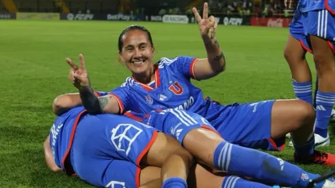 Yissel Aquino sorprendida por el fanatismo del hincha azul