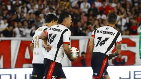 Se reunieron grandes leyendas de Colo Colo en el adiós del volante chileno.
