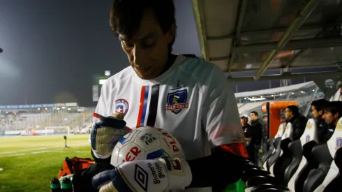 Roberto Rojas reprueba el desempeño de los defensores centrales de La Roja (Foto: Photosport)
