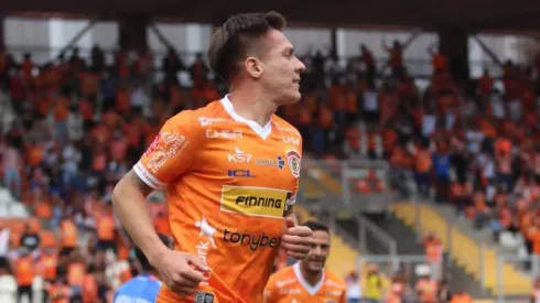 Cristián Insaurralde se saca un golazo frente a la U en Calama 
