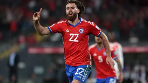 El delantero de la Selección Chilena sigue desde lejos los Juegos Panamericanos. (Foto: Agencia Aton)
