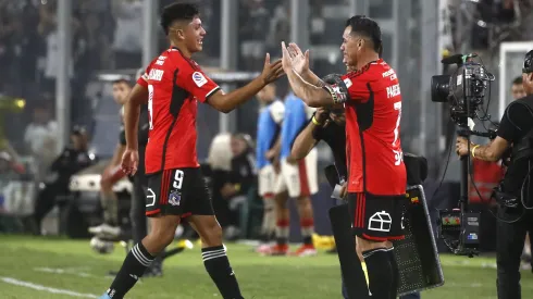 Damián Pizarro es presionado para que anote goles y dejan en claro que no es Esteban Paredes, más bien es un jugador de equipo
