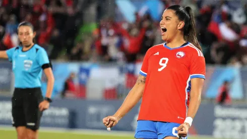 Urrutia será la portera titular para disputar el Oro entre Chile y México 
