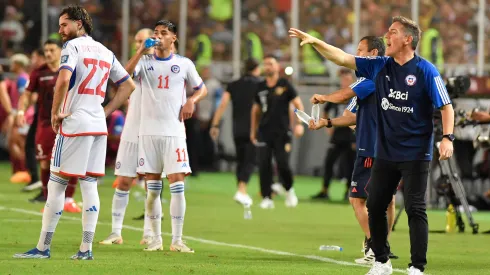 Chile jugará en la próxima fecha de Eliminatorias ante Paraguay y Ecuador 
