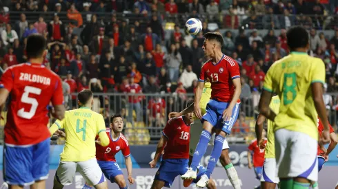 Universidad de Chile está en conversación con Alfred Canales.
