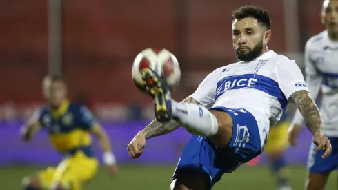 Mena habla de su retorno a la Universidad Católica
