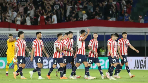 Paraguay prepara formación inédita contra Chile. Entre las ausencias se contabiliza a Miguel Almirón, quien disputó todos los partidos hasta la fecha. 
