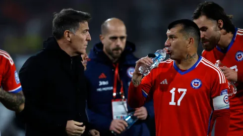 Medel es uno de los cuatro jugadores que puede quedar fuera del partido contra Ecuador.
