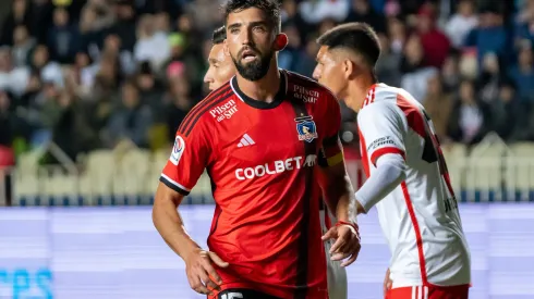 El defensa Emiliano Amor tiene trabajo por hacer en Colo Colo. (Foto: Guillermo Salazar)
