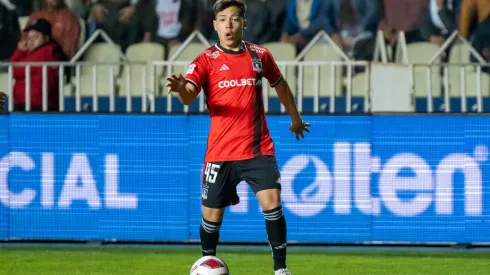 El juvenil Leandro Benegas será considerado para el partido de Colo Colo versus Audax Italiano. (Foto: Guillermo Salazar)