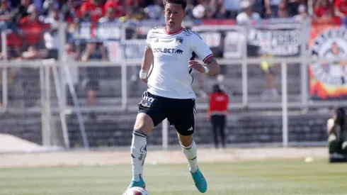 Pablo Parra no se preocupa del tema cancha (Foto: Photosport)
