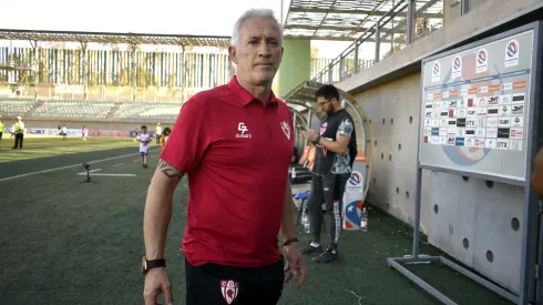 Ivo Basay llegó en un complicado momento a Deportes Copiapó (Foto: Photosport)
