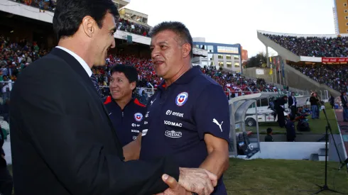 Claudio Borghi podría reemplazar a Gustavo Quinteros en Colo Colo. (Foto: Andrés Pina/Photosport)
