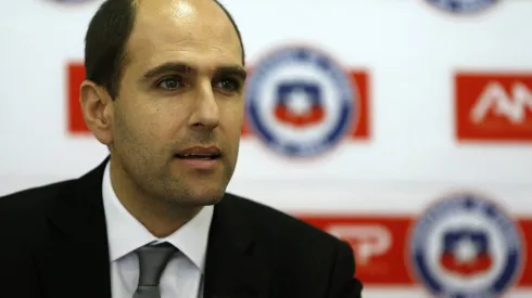 El ex presidente de la ANFP ya planifica su retorno a Chile para 'saldar deudas' 

