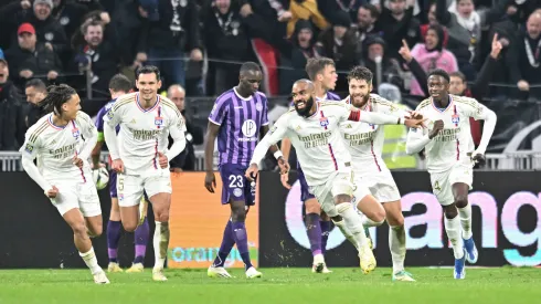 El Lyon goleó por 3-0 pero aún sigue último en la Ligue 1. 
