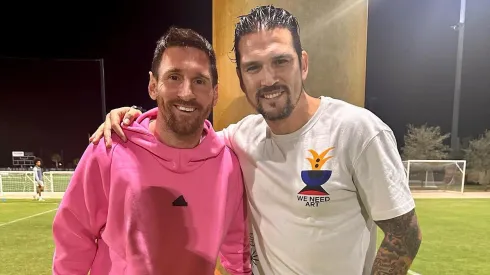 La postal de Mark González y Messi se volvió viral en redes sociales
