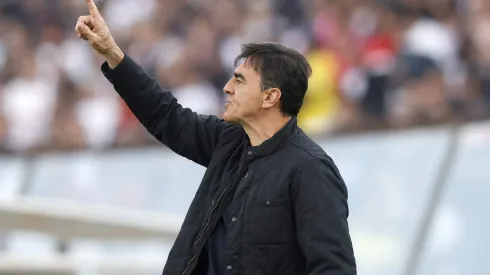 Gustavo Quinteros por ahora se aleja de seguir en Colo Colo (Foto: Photosport)
