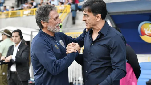 Insisten en entrenadores chilenos para reemplazar a Gustavo Quinteros en Colo Colo. (Foto: Pedro Tapia/Photosport)
