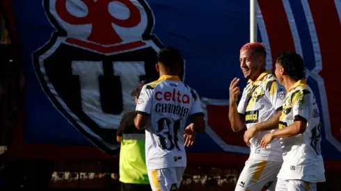 El histórico azul se las canta claritas a Rodrigo Holgado
