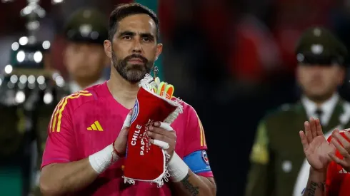 Claudio Bravo habla de su futuro en la Selección Chilena
