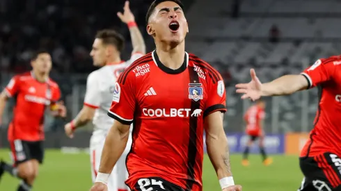 El futbolista Jordhy Thompson tomó una gran decisión para su futuro. (Foto: Photosport)
