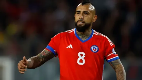 Ex Colo Colo piensa que Arturo Vidal a esta altura de su carrera debe optar por un retorno al estadio Monumental (Foto: Photosport)
