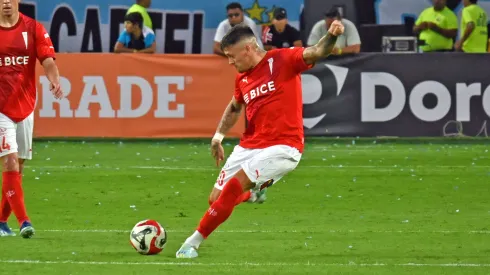 Nicolás Castillo volvió en gloria y majestad a jugar fútbol profesional en la UC
