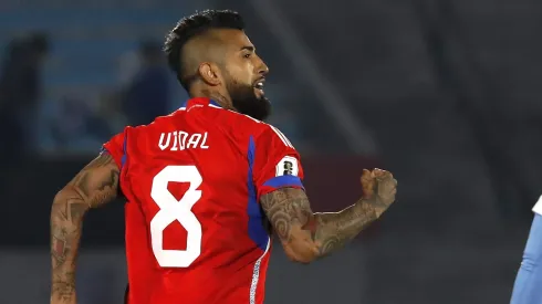 Arturo Vidal es ninguneado por Miguel Ángel Neira
