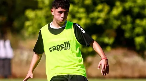 Flavio Moya refuerza a Ñublense para la temporada 2024 (Foto: ÑublenseSADP)
