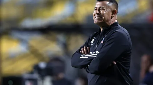 El entrenador de Colo Colo podrá contar con plantel completo. (Foto: Andrés Pina/Photosport)
