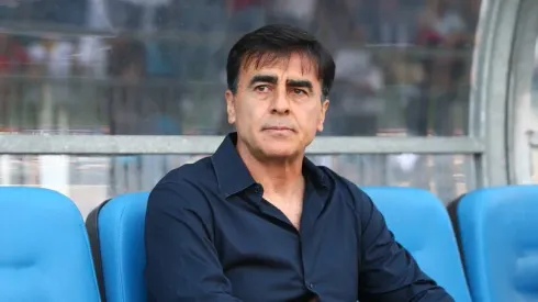 Gustavo Quinteros no la pasa bien en Vélez Sarsfield.
