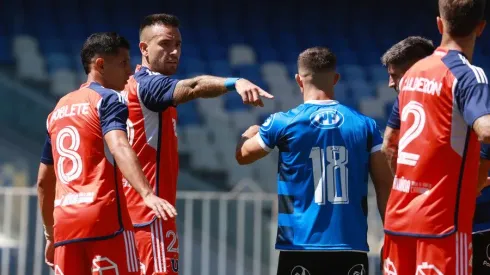 Campeón e histórico azul arma la defensa ideal de Universidad de Chile.
