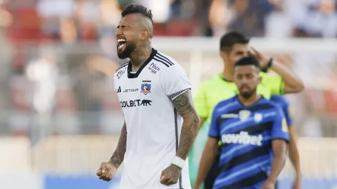 Arturo Vidal aún no estaría 100% físicamente en su regreso a Colo Colo. (Foto: Felipe Zanca/Photosport)
