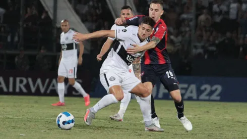 En Colo Colo tendrán que seguir esperando por Guillermo Paiva. (Foto: Christian Alvarenga/Getty Images)
