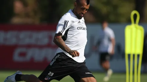 Arturo Vidal será titular este sábado en Colo Colo ante Unión Española. (Foto: Colo Colo)
