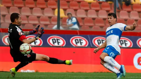 La UC tuvo el primer gol ante Ñublense pero el VAR lo anuló
