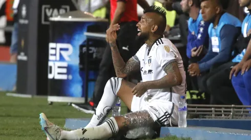 Arturo Vidal sufrió un problema muscular en la ida entre Colo Colo y Godoy Cruz. (Foto: Jonnathan Oyarzún/Photosport)
