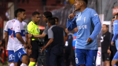 Nicolás Castillo recibe una fecha de sanción (Foto: Photosport)