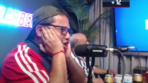 El relator de La Magia Azul terminó llorando en vivo tras el triunfo azul.
