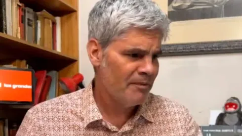 Juan Cristóbal Guarello evaluó a los jugadores de Colo Colo en el Superclásico. (Foto: La Hora de King Kong)
