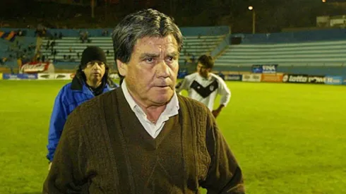 Luto en el fútbol nacional: Muere Orlando Aravena, ex entrenador de La Roja
