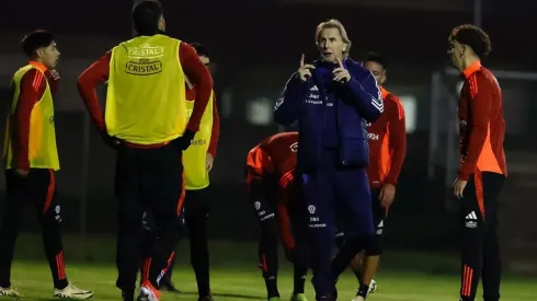 Ricardo Gareca tiene lista la formación de Chile para enfrentar a Albania.
