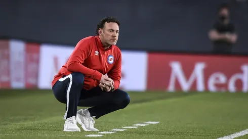 Gabriel Milito dirigirá a delantero chileno en Brasil: (Foto: Getty)
