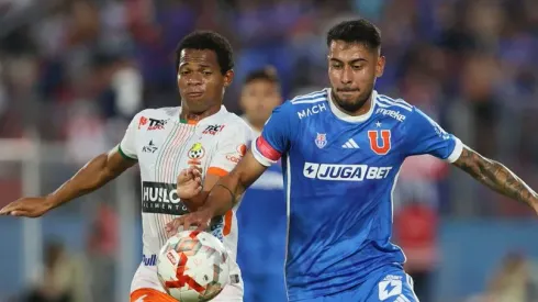 El segundo gol de Cobresal nació de un feo error de Ojeda.
